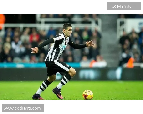 足球半仙的神秘预测与赛场背后的故事揭秘